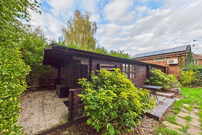 1 Bedroom Bungalow To Rent In Oak Stubbs Lane, Dorney Reach, Maidenhead, SL6