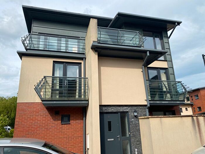 4 Bedroom House To Rent In Orpen Close, Swindon, SN3