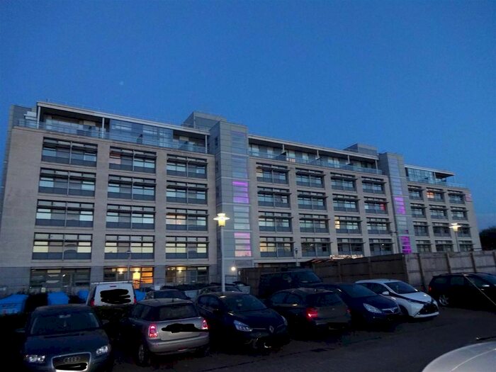 2 Bedroom Flat To Rent In Edinburgh Gate, Harlow, CM20