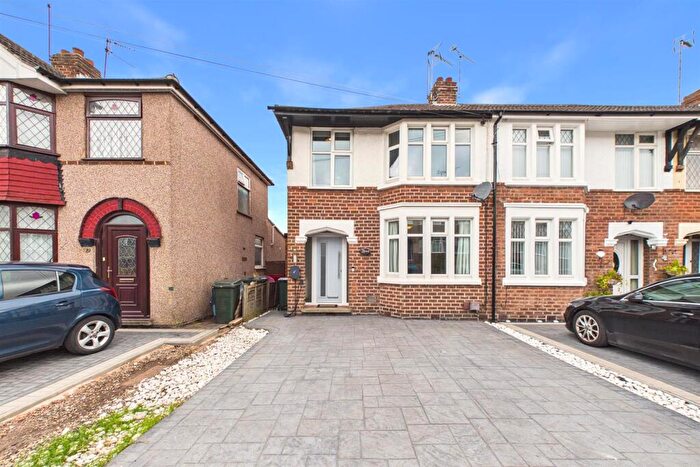 3 Bedroom End Of Terrace House For Sale In Hockett Street, Cheylesmore, Coventry, CV3