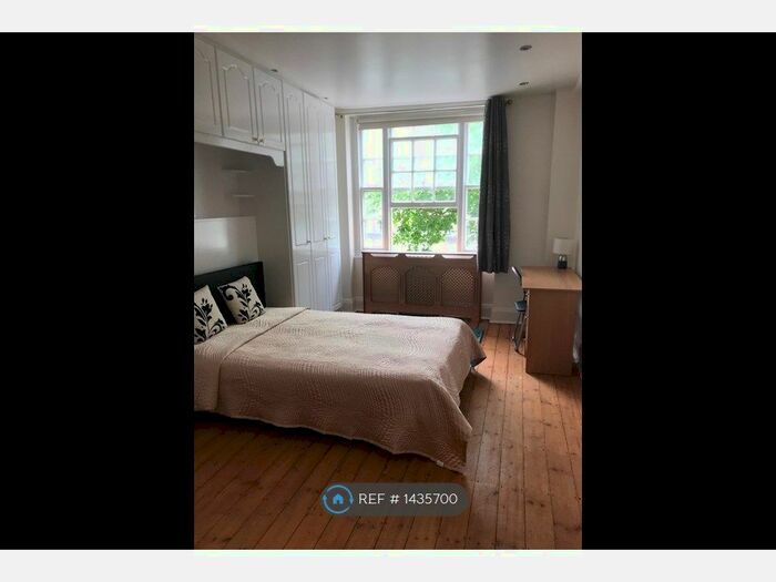 2 Bedroom Flat To Rent In Ivor Court, London, NW1