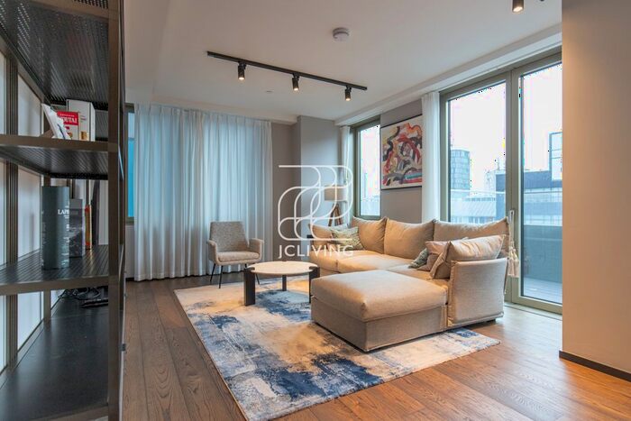 2 Bedroom Flat To Rent In Hewett Street, London, EC2A