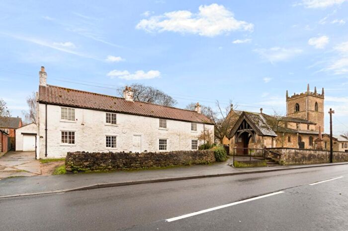 4 Bedroom Detached House For Sale In High Street, Broughton, Brigg, DN20