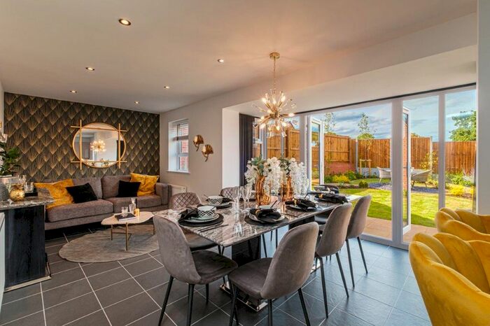 4 Bedroom Detached House For Sale In "Bradgate" At Baffin Way, Brough, HU15