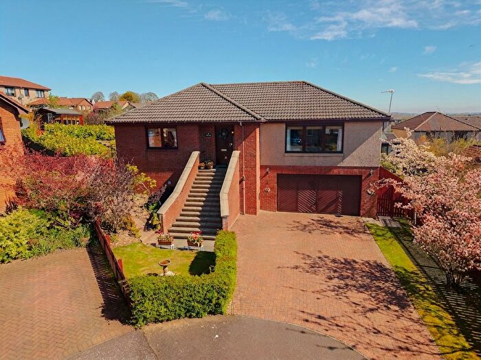 4 Bedroom Detached House For Sale In Hawthorn Bank, Seafield, EH47
