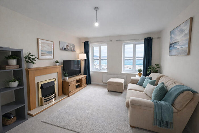 2 Bedroom Flat To Rent In Hedgers Close Ashton, BS3