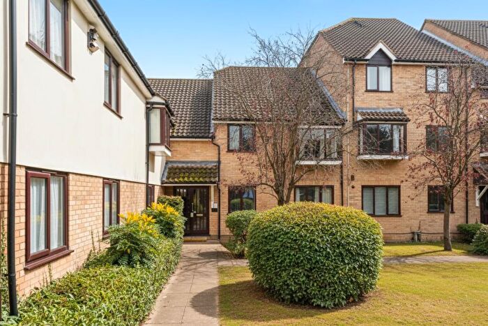 2 Bedroom Apartment To Rent In The Meadows, Sawbridgeworth, Essex, CM21