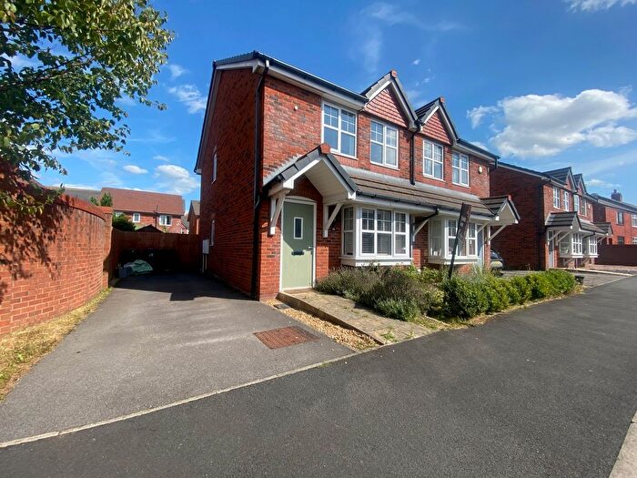 3 Bedroom Property To Rent In Egerton Road, Leyland, PR25