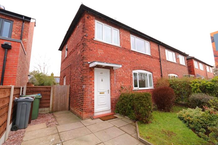 3 Bedroom Semi-Detached House To Rent In Willow Way, Manchester, M20