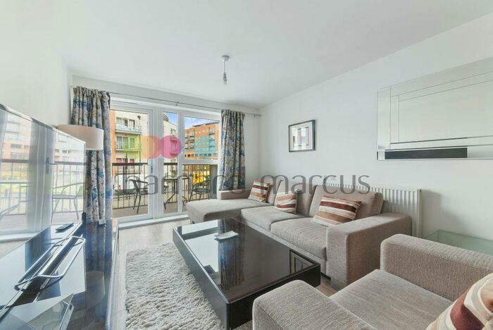 2 Bedroom Apartment To Rent In Connersville Way, Croydon, CR0