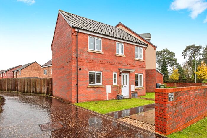 3 Bedroom Semi-Detached House For Sale In Hobart Lane, Aylsham, Norwich, NR11