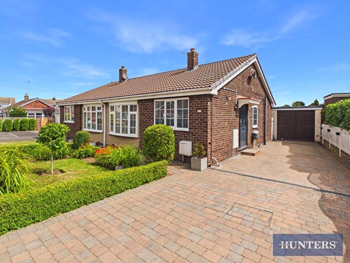 2 Bedroom Semi-Detached Bungalow For Sale In Cowlings Close, Hunmanby, Filey, YO14