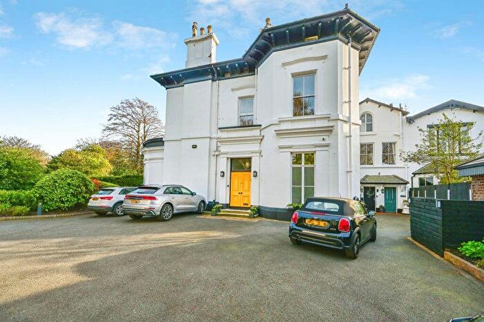 4 Bedroom Apartment For Sale In Fulwood Park, Liverpool, L17