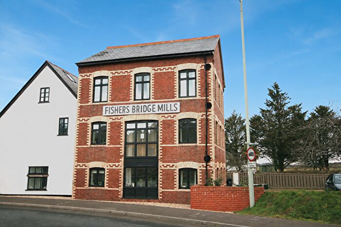 2 Bedroom Flat To Rent In Bridge Hill, Topsham, Exeter, EX3