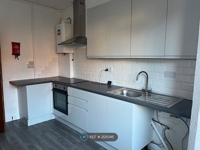 1 Bedroom Flat To Rent In Ground Floor, Northampton, NN1