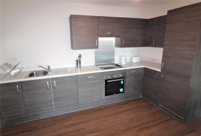 2 Bedroom Flat To Rent In Bridgewater Point, Ordsall Lane, Salford, M5