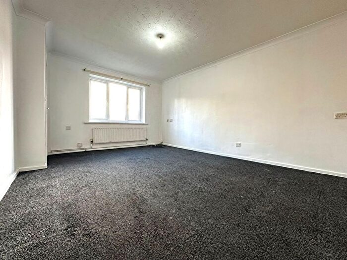 2 Bedroom Semi-Detached House For Sale In Billinge Street, Blackburn, BB1