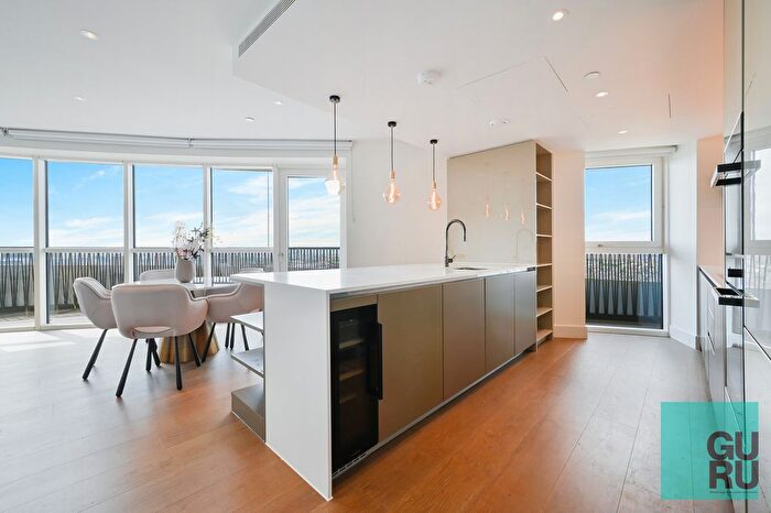 2 Bedroom Flat To Rent In White City Living, London, W12