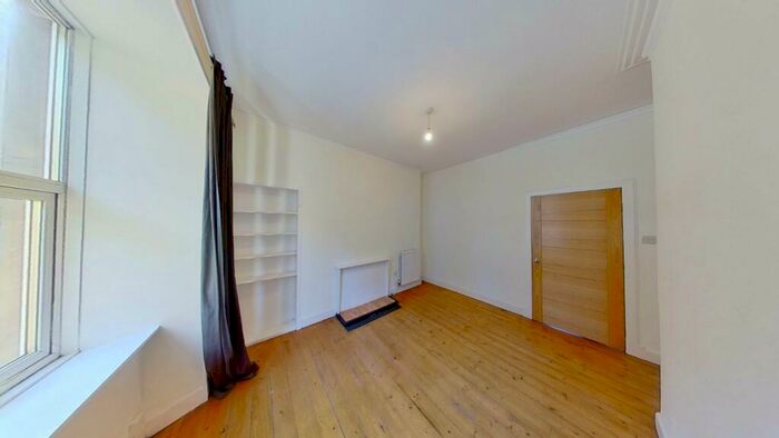 2 Bedroom Flat To Rent In Dalgety Avenue, Meadowbank, Edinburgh, EH7