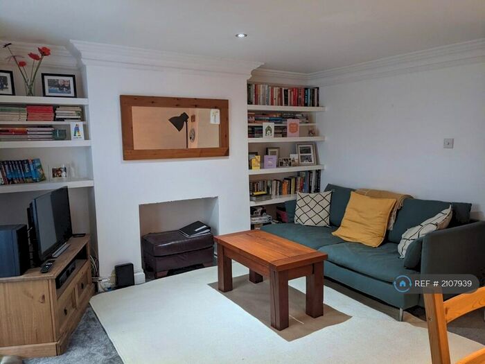 1 Bedroom Flat To Rent In East Dulwich, London, SE22