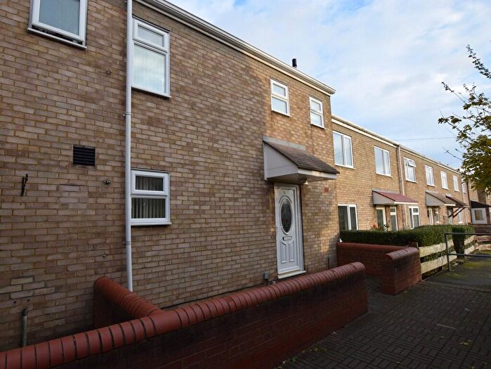 2 Bedroom Terraced House To Rent In Huntingdon, PE29