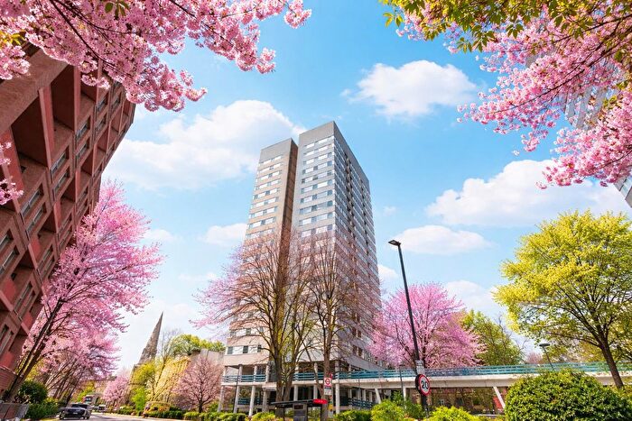 2 Bedroom Flat For Sale In Snowman House, Abbey Road, London, NW6