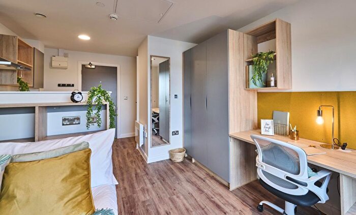 Studio To Rent In Deakins Place, Nottingham, NG7