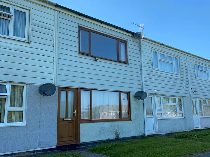 2 Bedroom Terraced House To Rent In Wordsworth Close, NP23