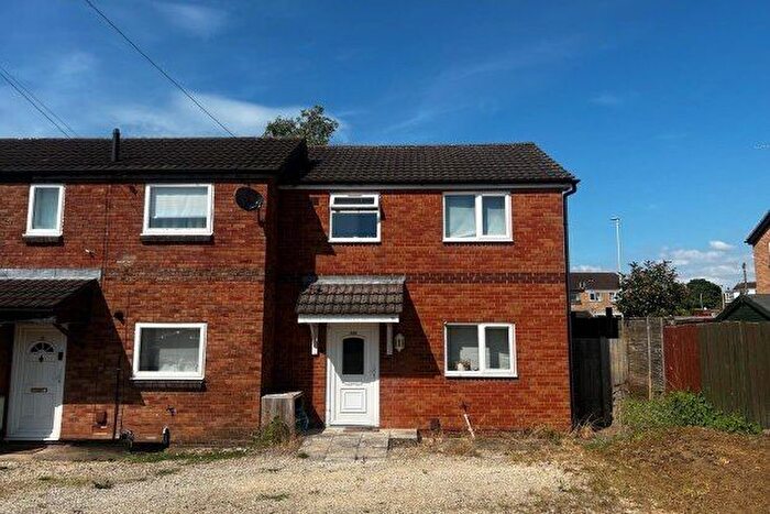 2 Bedroom Property To Rent In Quedgeley, Gloucester, GL2