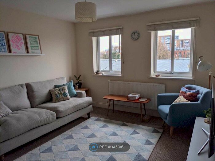 1 Bedroom Flat To Rent In Milkwood Rd, London, SE24
