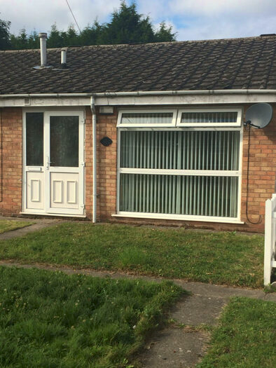 1 Bedroom Terraced Bungalow To Rent In Ogwen Close, Thurnby Lodge, Leicester, LE5