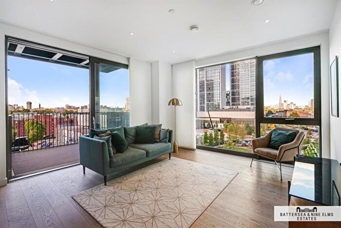 2 Bedroom Apartment For Sale In Legacy Building, Embassy Gardens, SW11