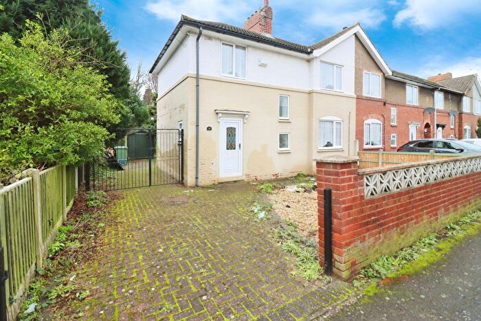 3 Bedroom End Of Terrace House For Sale In The Woodlands, Langwith, Mansfield, Derbyshire, NG20