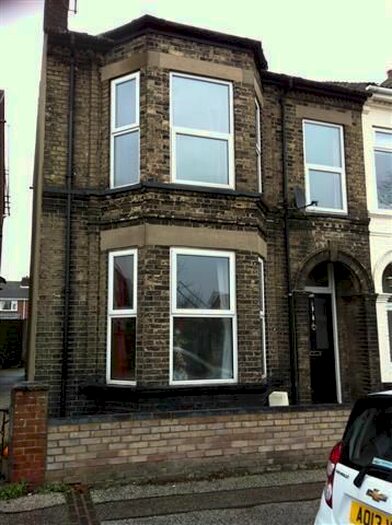 2 Bedroom Flat To Rent In Denmark Road, Lowestoft, NR32