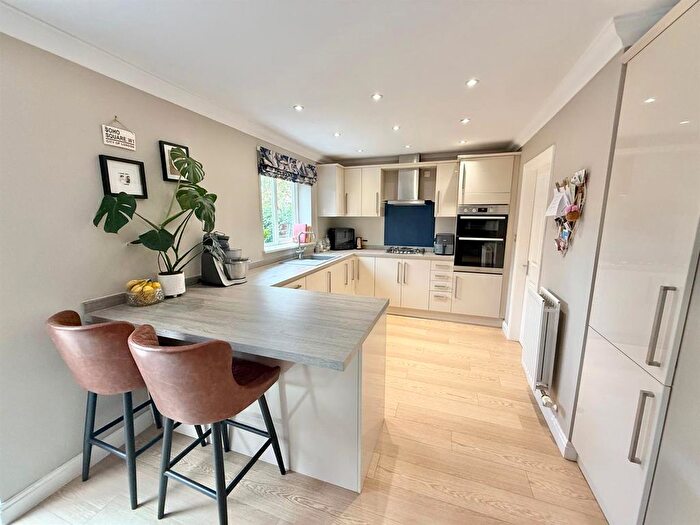 4 Bedroom Detached House For Sale In College Court, Macclesfield, SK11