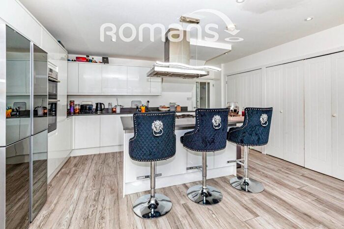 4 Bedroom Semi Detached House To Rent In Dedworth Drive, Windsor, SL4