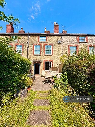 4 Bedroom Terraced House To Rent In Charfield Road, Wotton-Under-Edge, GL12