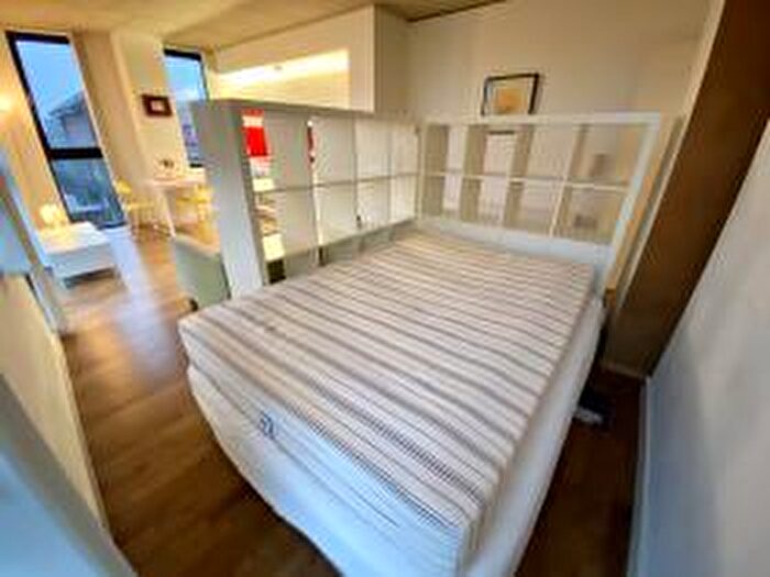 1 Bedroom Flat For Sale In Lampwick Lane, Manchester, M4