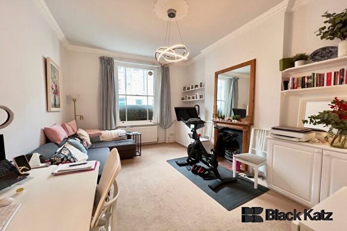 1 Bedroom Flat To Rent In Winchester Street, Pimlico, SW1V