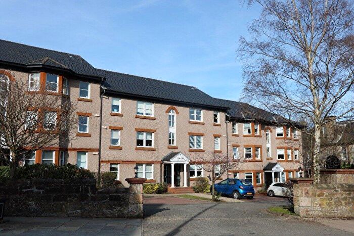 2 Bedroom Flat To Rent In Cadzow Street, Hamilton, ML3