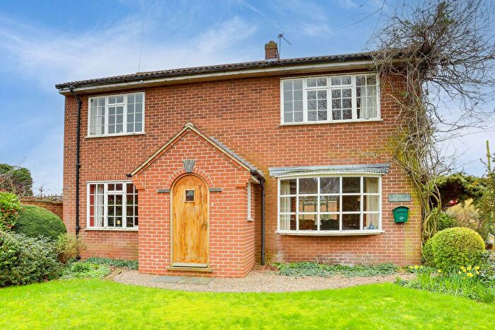 4 Bedroom Detached House For Sale In Main Street, Caythorpe, NG14