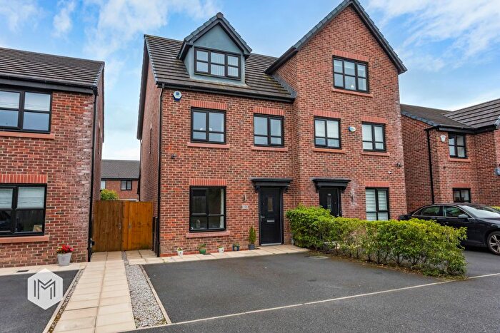 3 Bedroom Semi-Detached House For Sale In Highclove Lane, Boothstown, Worsley, Manchester, M28