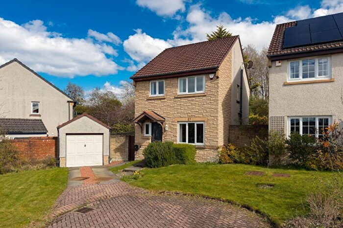 3 Bedroom Detached House For Sale In The Murrays, Liberton, Edinburgh, EH17