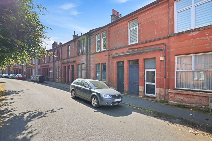 3 Bedroom Flat For Sale In /R Seamore Street, Largs, KA30