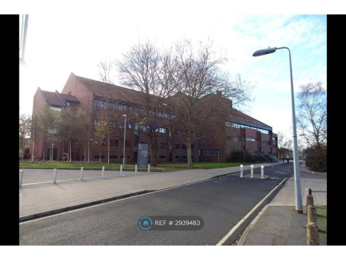 2 Bedroom Flat To Rent In Rope Walk, Ipswich, IP4