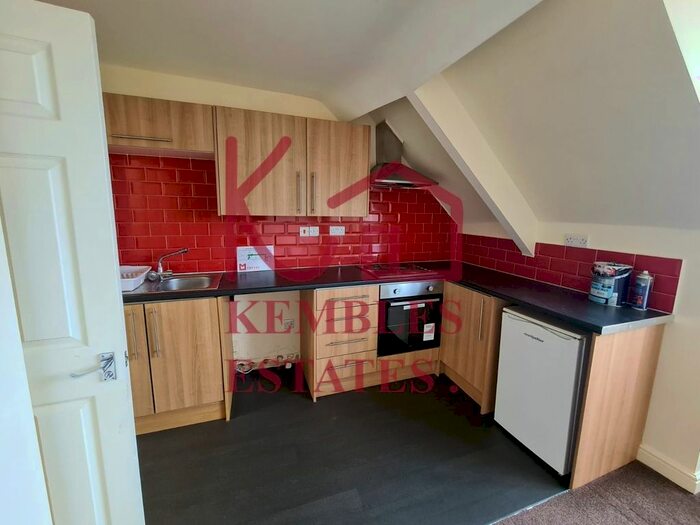 Studio To Rent In Flat, York House, Cleveland Street, DN1