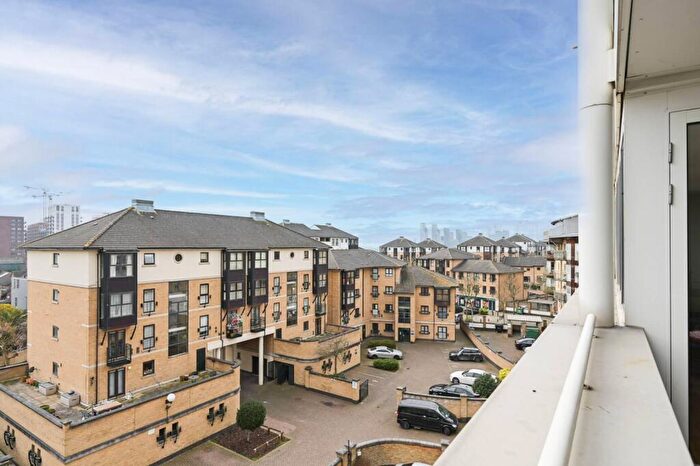 2 Bedroom Flat To Rent In Eastern Quay, , Silvertown, London, E16