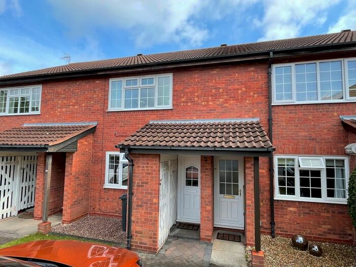 1 Bedroom Maisonette To Rent In Lane Croft, Walmley, Sutton Coldfield, B76