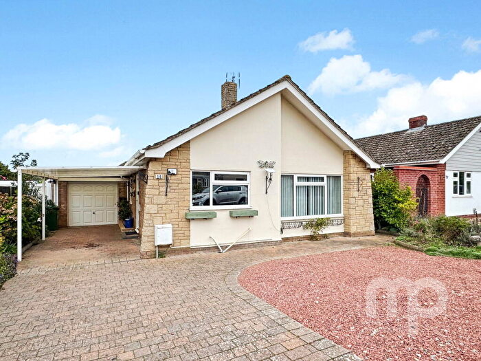 3 Bedroom Detached Bungalow For Sale In Hamblings Piece, East Harling, Norwich, NR16