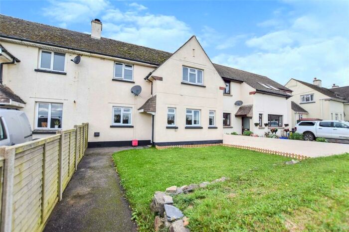 3 Bedroom Terraced House For Sale In Woodford, Bude, EX23